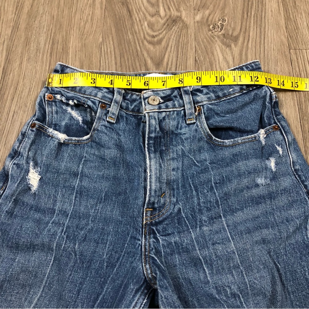Abercrombie & Fitch Jeans Womens Blue Size 2R | 26 The Mom High Rise Distressed - Picture 5 of 9